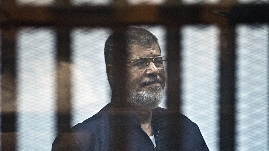 Mısır'ın demokrasiyle göreve gelen ilk Cumhurbaşkanı Muhammed Mursi