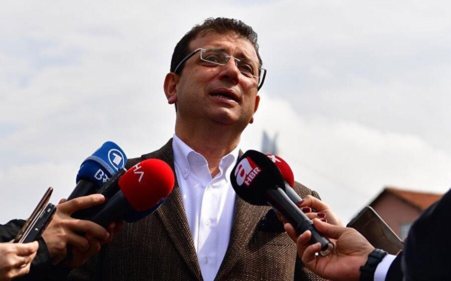 Ekrem İmamoğlu İstanbul Büyükşehir Belediye Başkanlığı görevini devraldı.