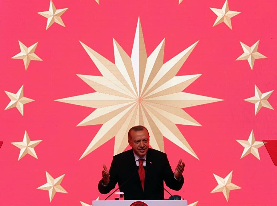 Cumhurbaşkanı Recep Tayyip Erdoğan sosyal medya üzerinden, Türkiye dışında özellikle Arap dünyası tarafından takip ediliyor.