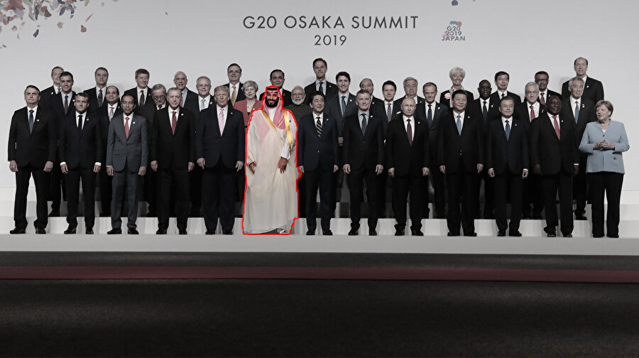 G20 Liderler Zirvesi'nde katılımcılar aile fotoğrafı çektirdi.