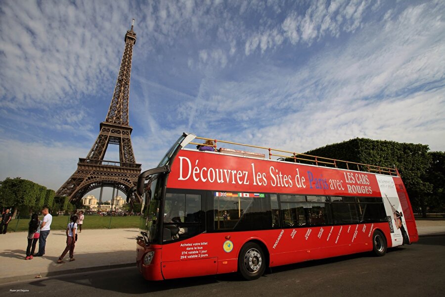 Paris turist otobüslerinin şehir merkezine girişini yasaklayacak