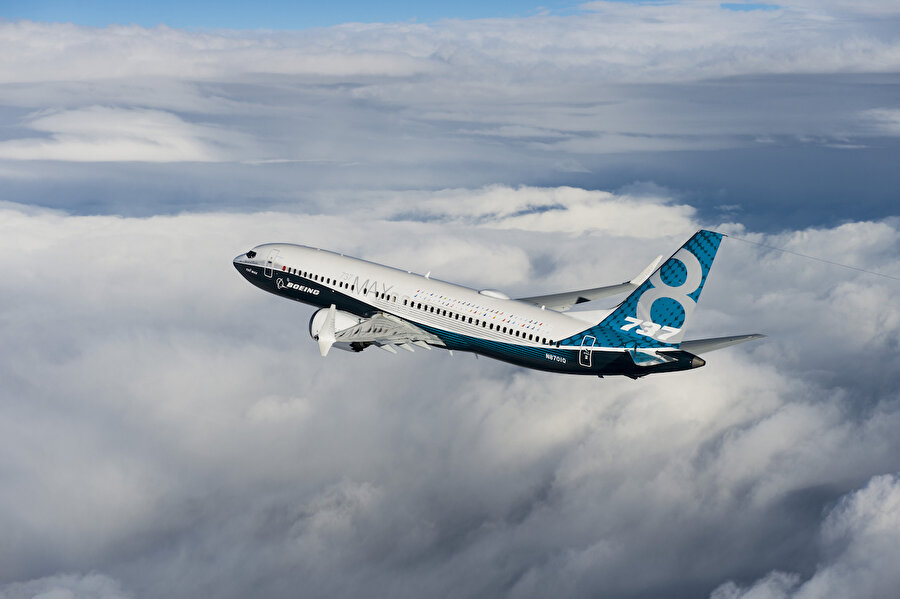 Boeing 737 Max 8 tipi yolcu uçağı