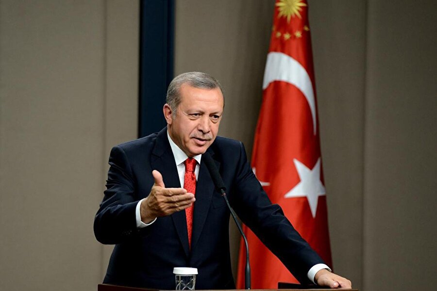 Cumhurbaşkanı Recep Tayyip Erdoğan, geçmişte de parti kurma girişiminde bulunanları hatırlatarak "Kimse onları hatırlamıyor bile" dedi.
