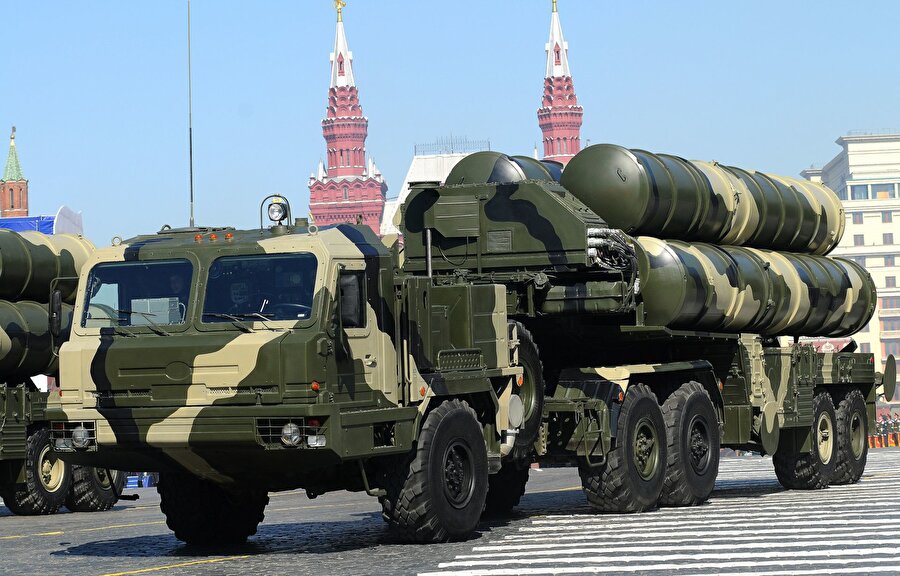 Kremlin'den S-400'lerin teslimatıyla ilgili açıklama yapıldı.