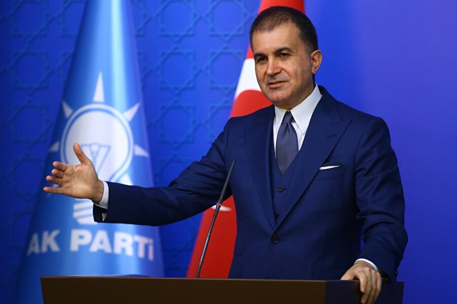 AK Parti Sözcüsü Ömer Çelik, gazetecilere önemli açıklamalarda bulundu.