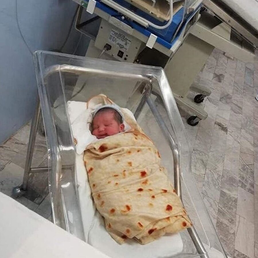 Urfa'da bir bebek doğar vee...
