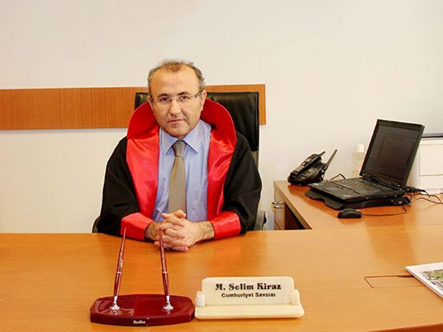 İstanbul Adliyesi'nde görev yapan şehit Cumhuriyet Savcısı Mehmet Selim Kiraz
