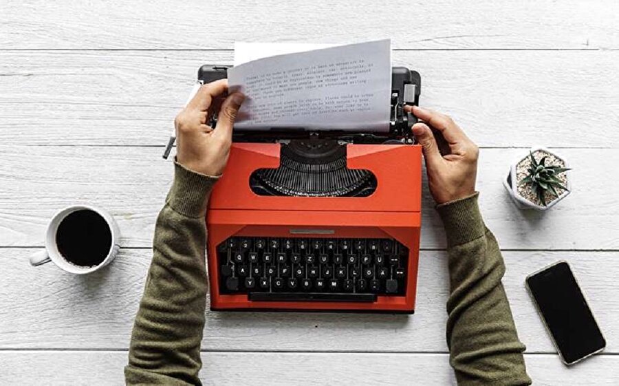 Sanatın, doğduğu kültürle derin bağları vardır.