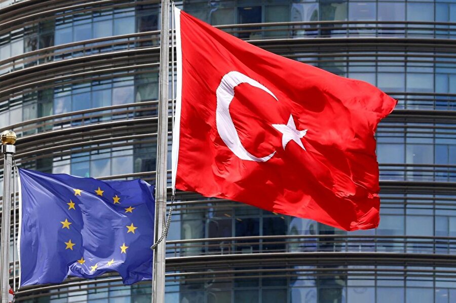 AB'den 15 Temmuz mesajı