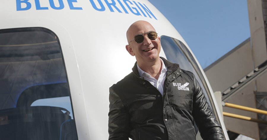 Jeff Bezos, uzay araştırmalarına çok önem verdiğini belirtti.