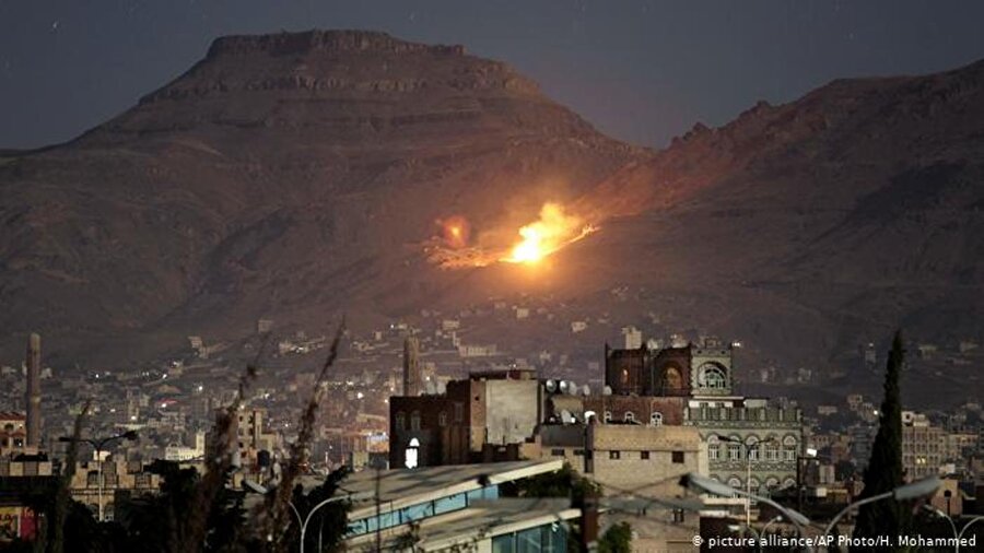 Yemen'de Husi gruplar arasında çatışma çıktı.