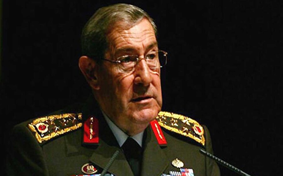 Emekli Orgeneral Yaşar Büyükanıt