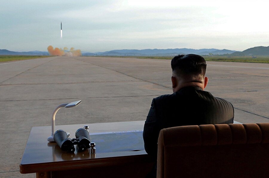 Kuzey Kore lideri Kim Jong-Un'un, füze denemeleriyle geniş bir hazırlık içinde olduğu gözlerden kaçmıyor.