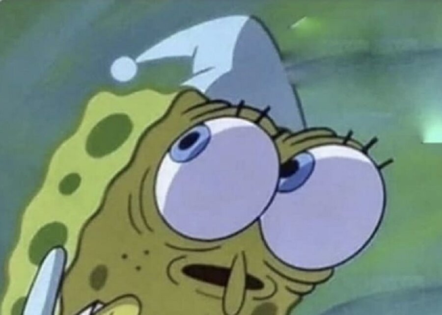 Gece babama yakalanmadan online oyun oynamaya çalışıyorum
​