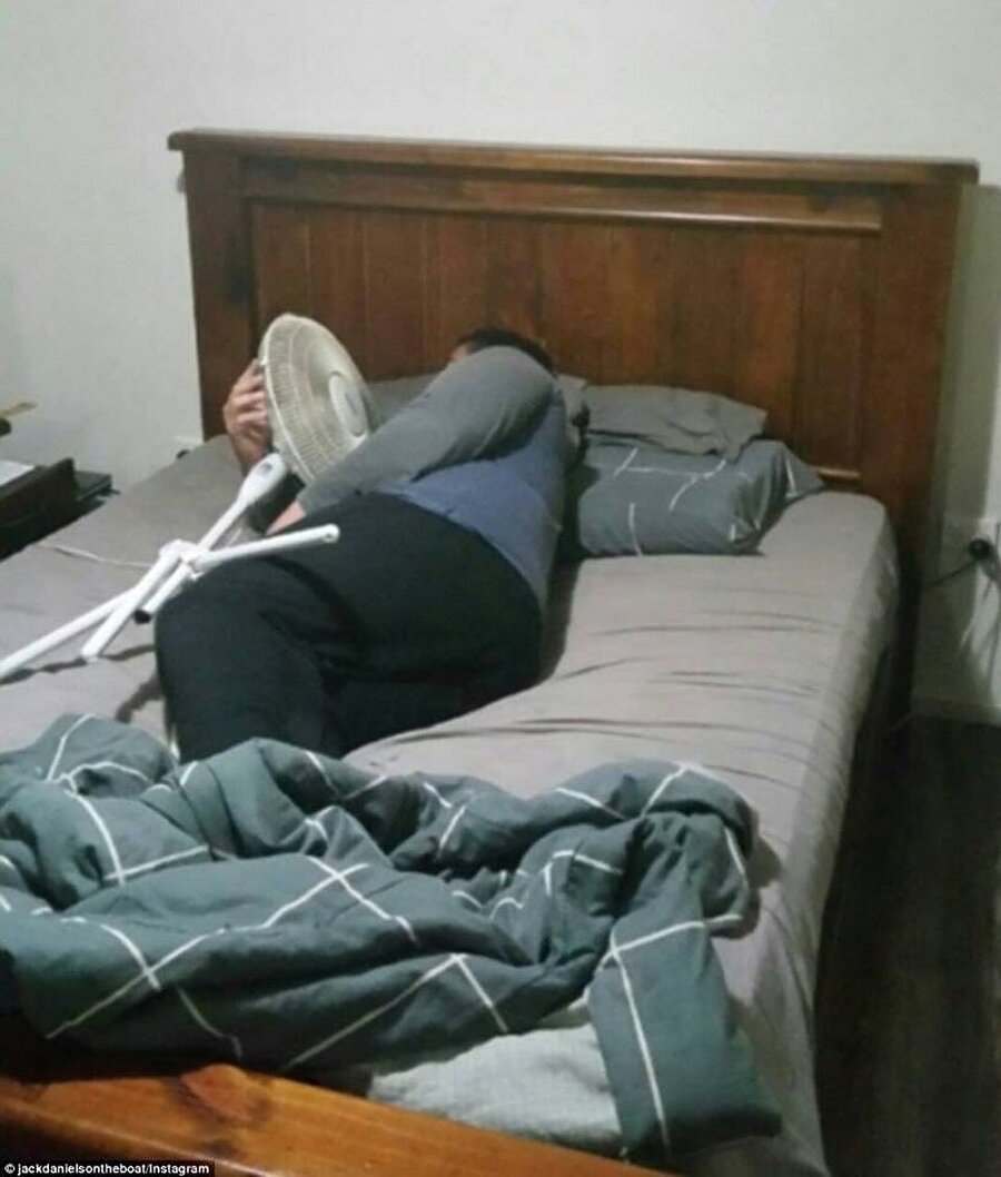 Yalnızlıktan değil, SICAKTAN...