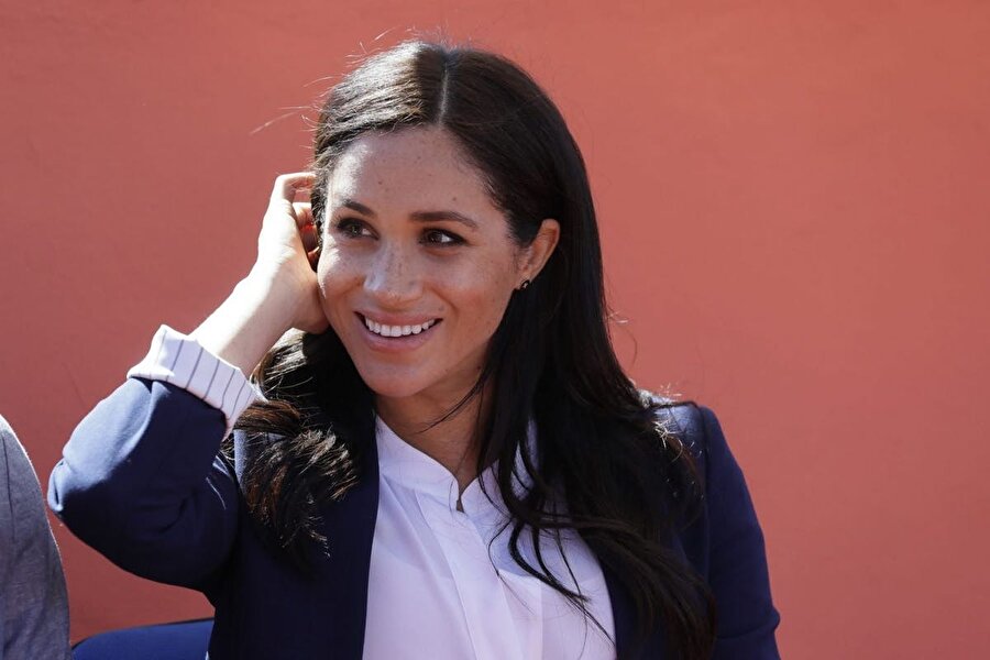 Sussex Düşesi Meghan Markle'ın, İngiltere'den ayrılıp Afrika ya da Amerika'ya yerleşmeyi düşündüğü belirtildi.