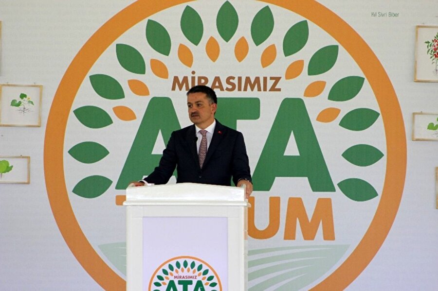 Tarım ve Orman Bakanı Pakdemirli.