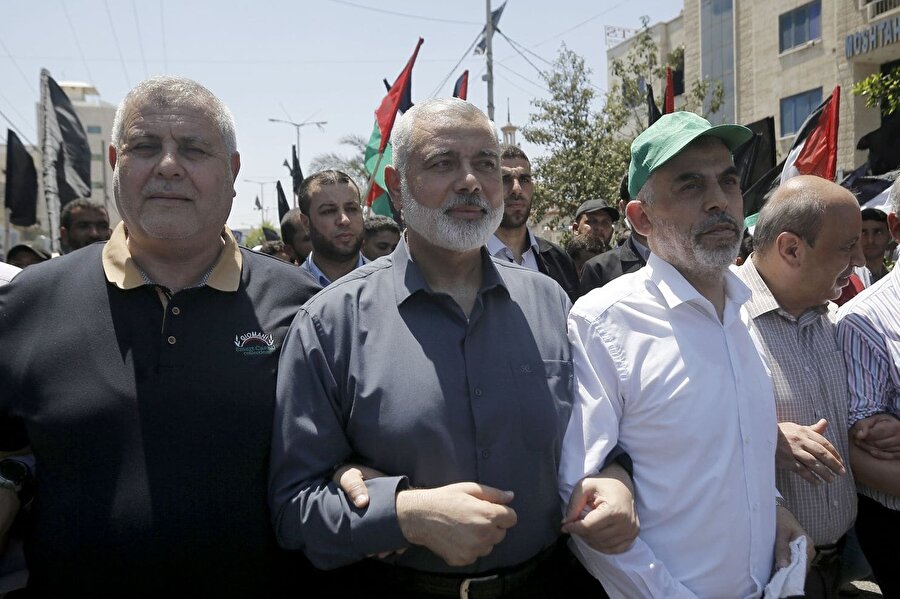 Suudi Arabistan yönetiminin Hamas yetkililerini göz altına almasının ardından geçen aylar sonunda Hamas'ın sessizliğini bozması Hamas-Riyad ilişkilerinde köprülerin atıldığı izlenimi yarattı.