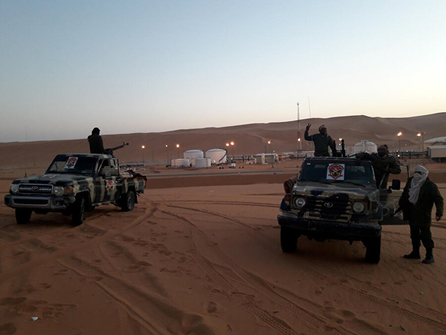 Libya'nın doğusundaki silahlı güçlerin lideri Halife Hafter'e bağlı güçler.