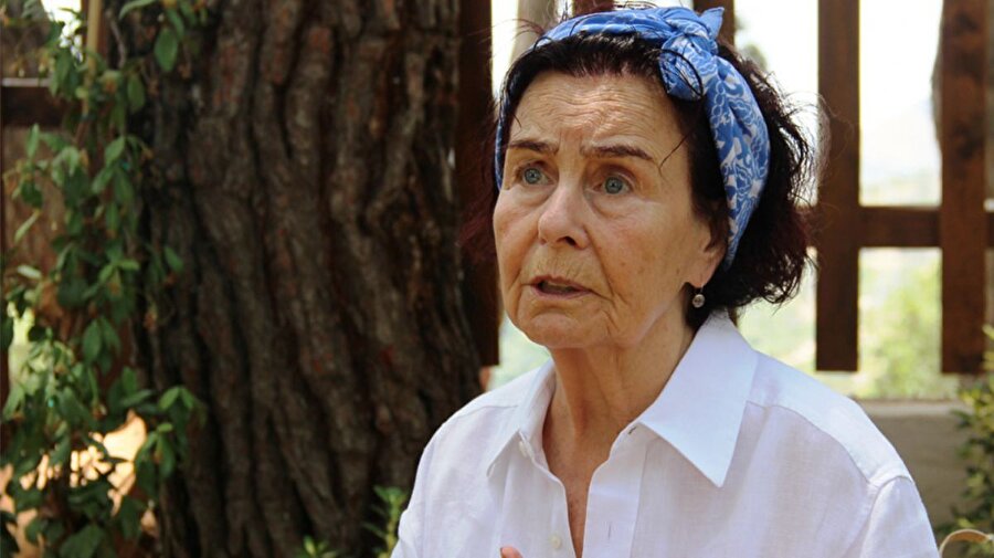 Fatma Girik.