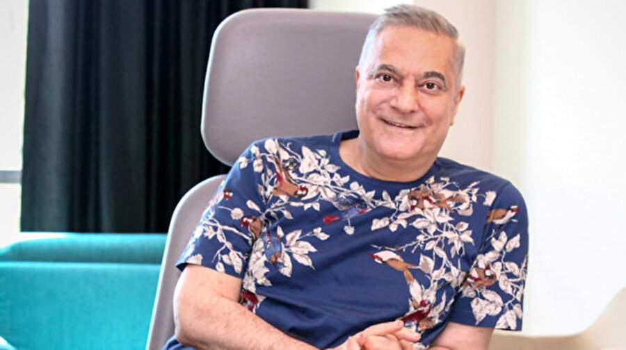 Mehmet Ali Erbil yeniden hastanede: Ameliyat olacak
Geçtiğimiz günlerde hastaneye kaldırılan Mehmet Ali Erbil ameliyat olacak. Beyin damarlarında tıkanıklık olan Erbil'in omuriliğinden sıvı alınacak.