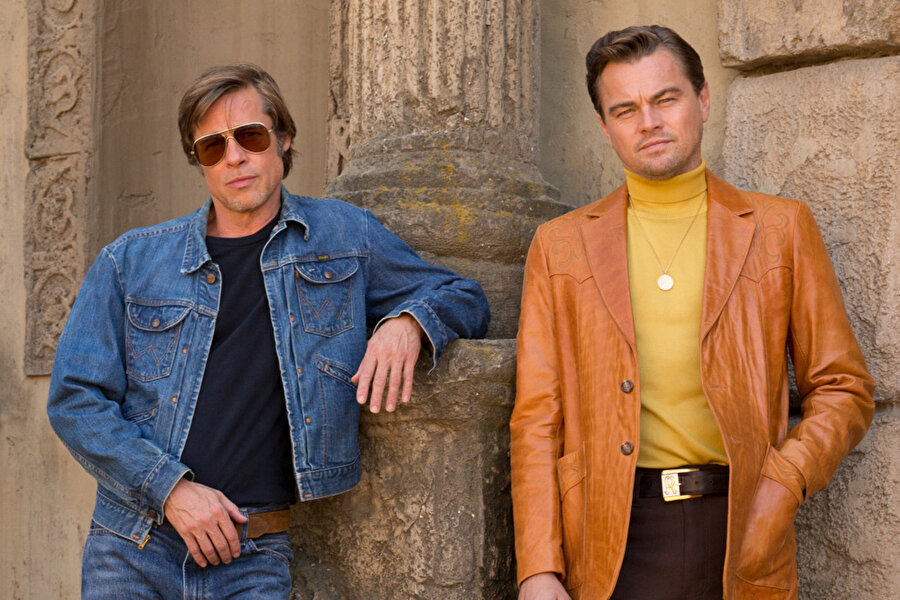 Bir Zamanlar Hollywood'da filminden Brad Pitt ve Leonardo DiCaprio.