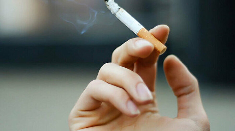 ABD'de 21 yaş altına sigara ve tütün mamullerinin satışı yasaklandı
ABD'de 21 yaş altı kişilere sigara ve tütün ürünlerinin satışı yasaklandı. ABD Başkanı Donald Trump'ın 20 Aralık tarihinde imzaladığı ve kanunlaşan tasarı birçok kesim tarafından memnuniyetle karşılandı.
