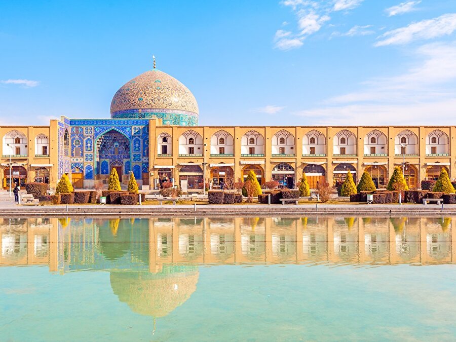 Başka zamanlarda da olsa ikimiz de Isfahan’dayız artık.