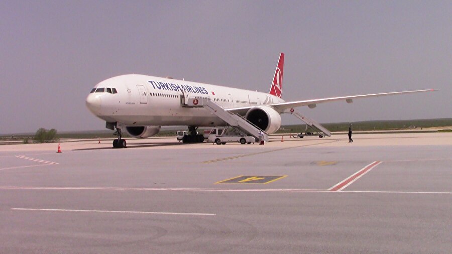 THY uçağı - Arşiv