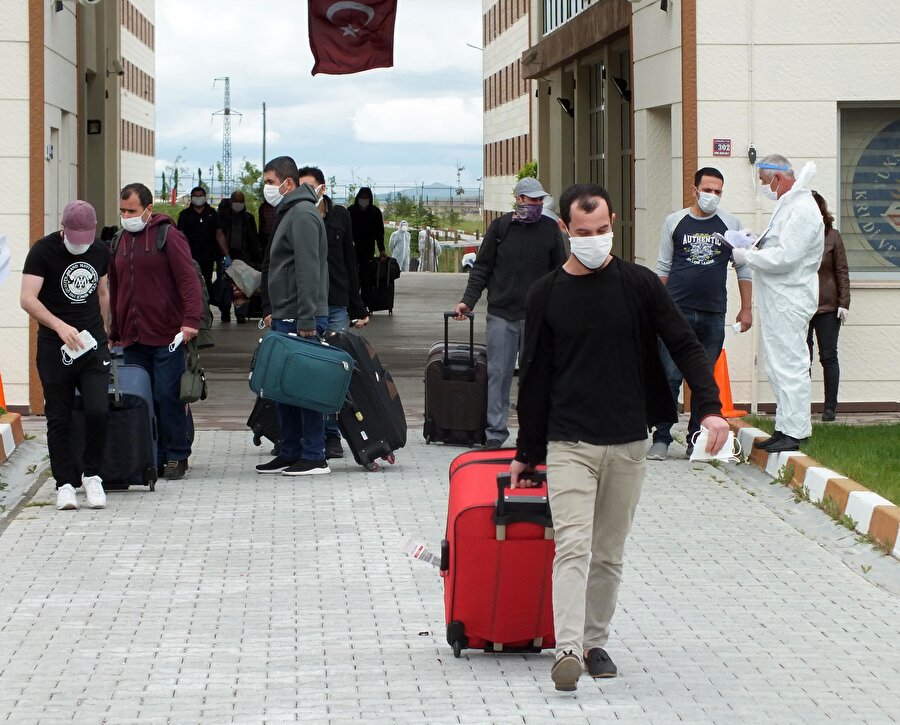 Yozgat'ta karantinadaki 205 kişi, evlerine uğurlandı
