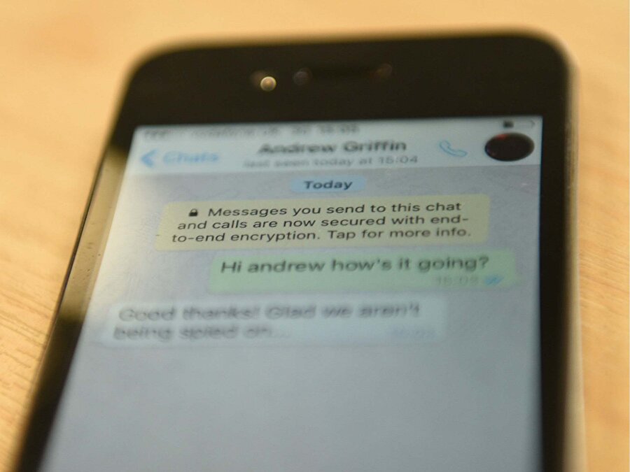 WhatsApp'in 'end-to-end encryption' yani 'uçtan uça şifreleme' yöntemi mesajların güvenliğini sağlamak için yeterli görünmüyor
