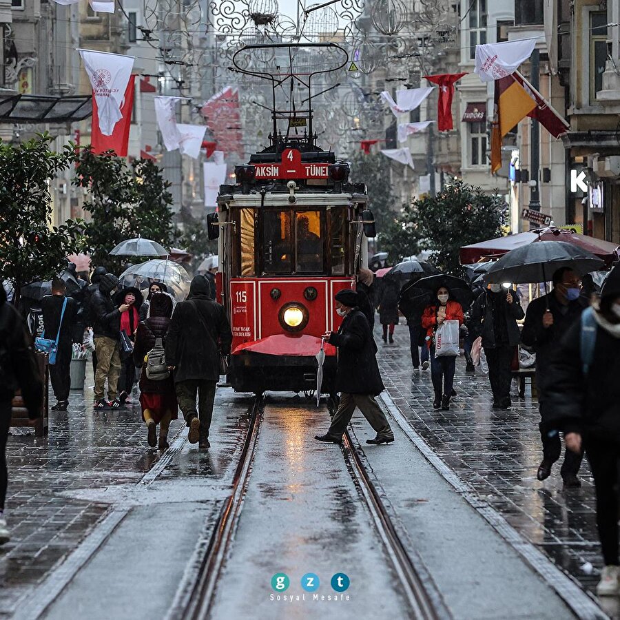 Bu sabah yağmur var İstanbul'da 🤩