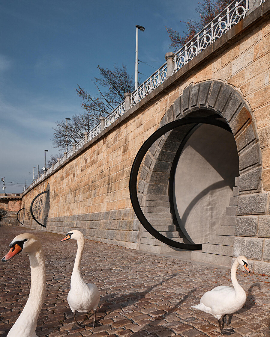 Vltava Nehri’nin kıyılarındaki kamusallık