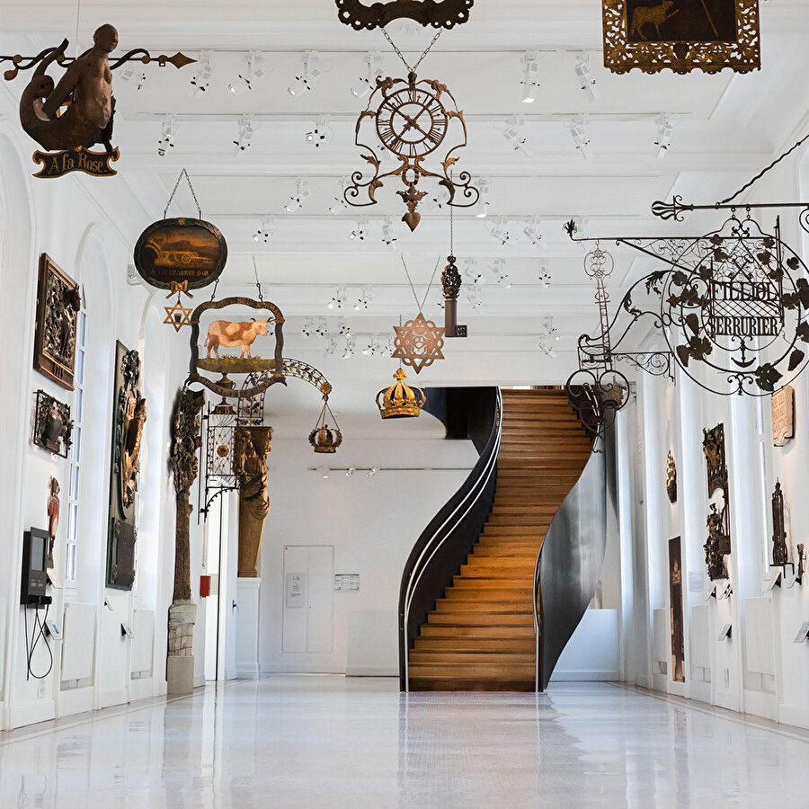 Paris'te tarihi yenilenme!