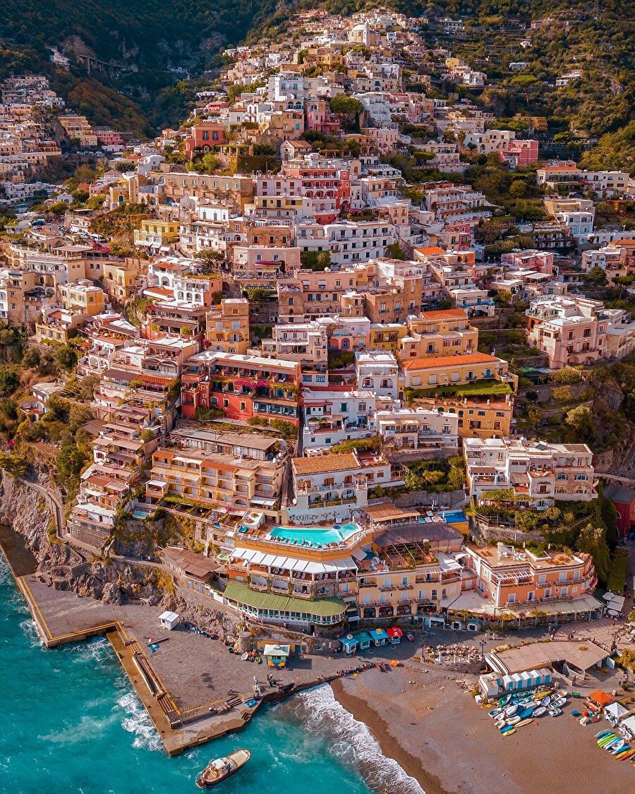 Dikey bir kasaba, Positano 🏞