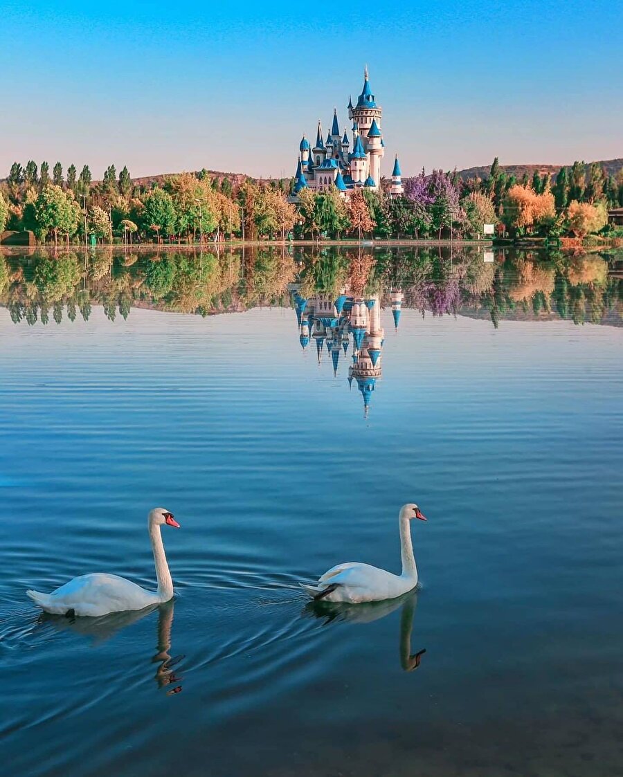 400.000 metrekarelik araziye kurulu bir yerdeyiz, Sazova Bilim Kültür ve Sanat Parkı 🏰