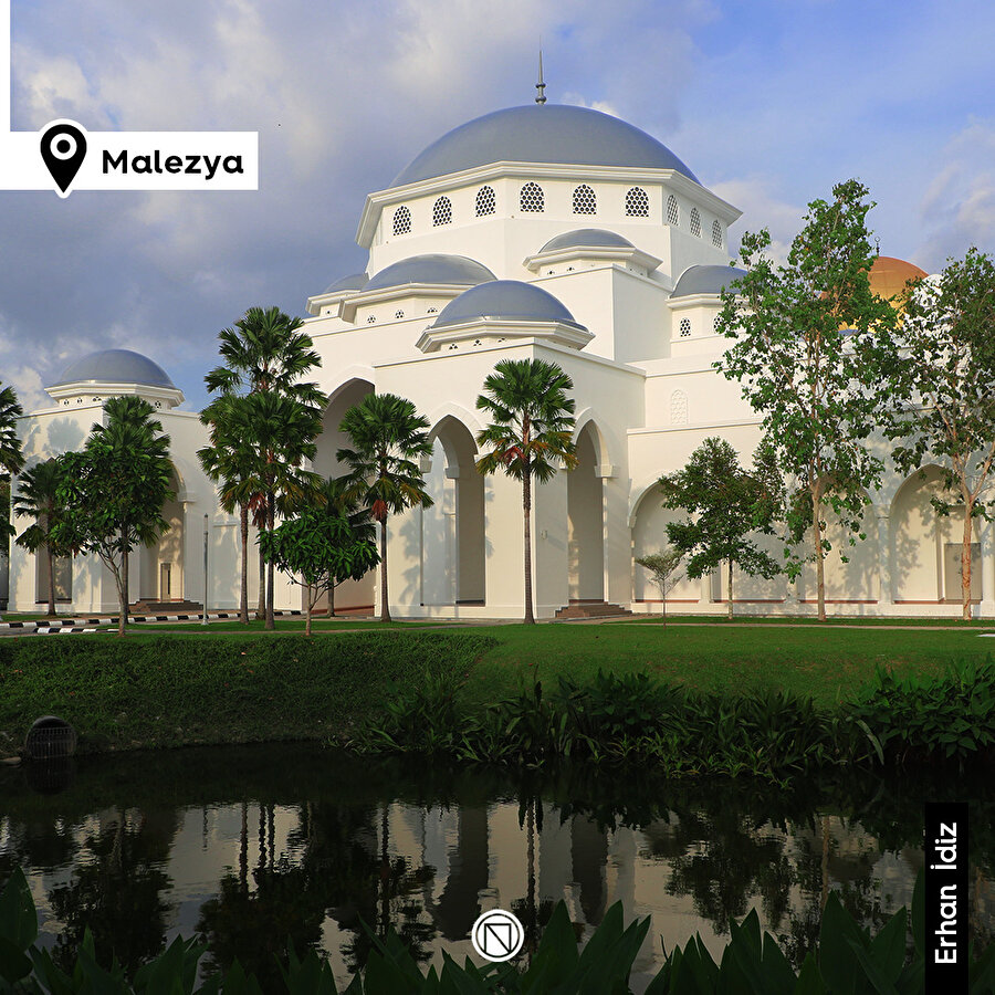 İslam mimarisi bir kampüsün içinde