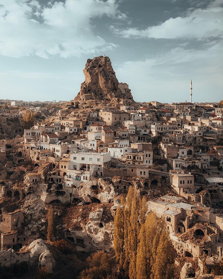 Kapadokya’nın en büyük peribacası: Ortahisar Kalesi 📍