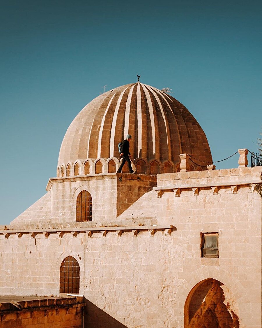 Etkileyici Mezopotamya manzarası ile Zinciriye Medresesi 🤤