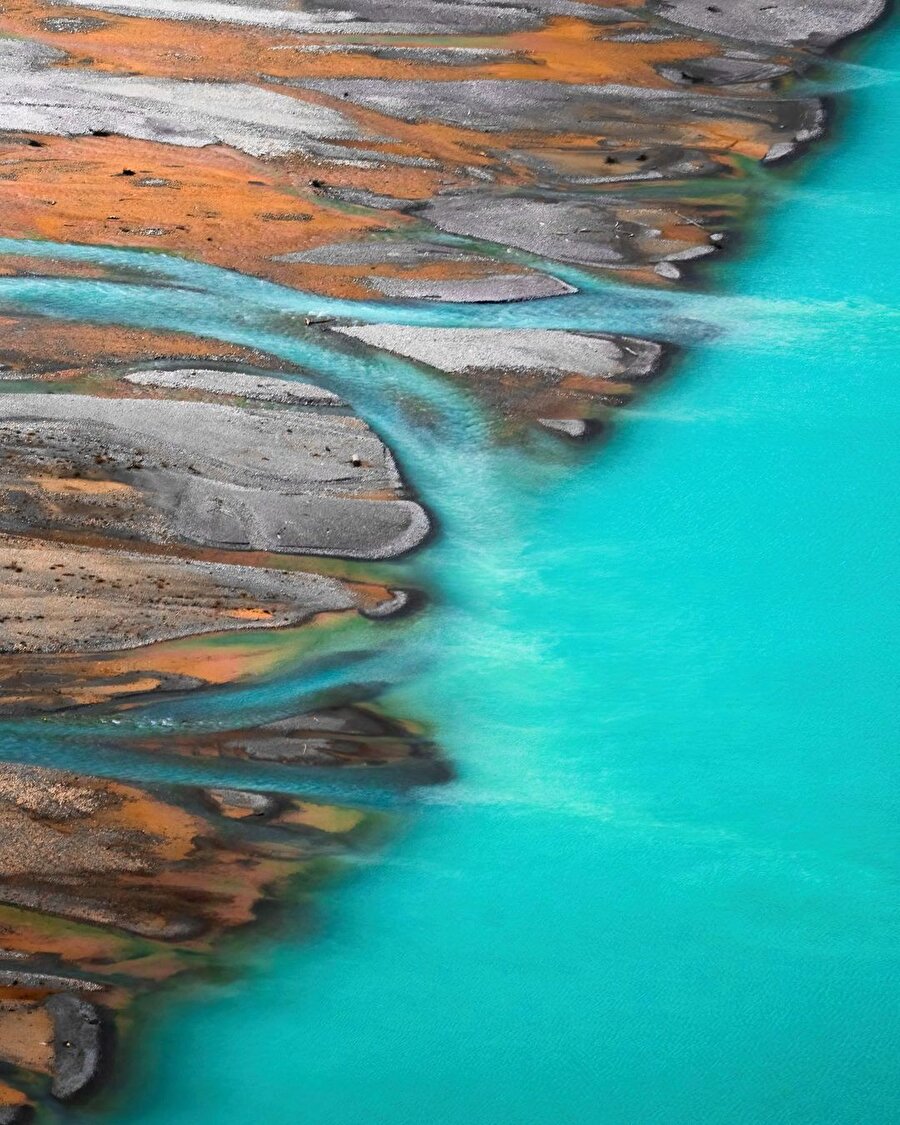 Sunduğu renk cümbüşüyle Banff Ulusal Parkı 📍