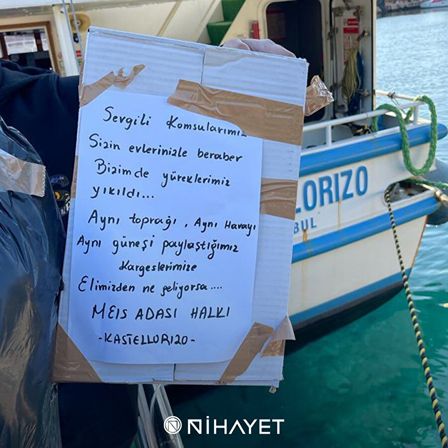 Yunanistan'dan yardım malzemeleri gönderildi