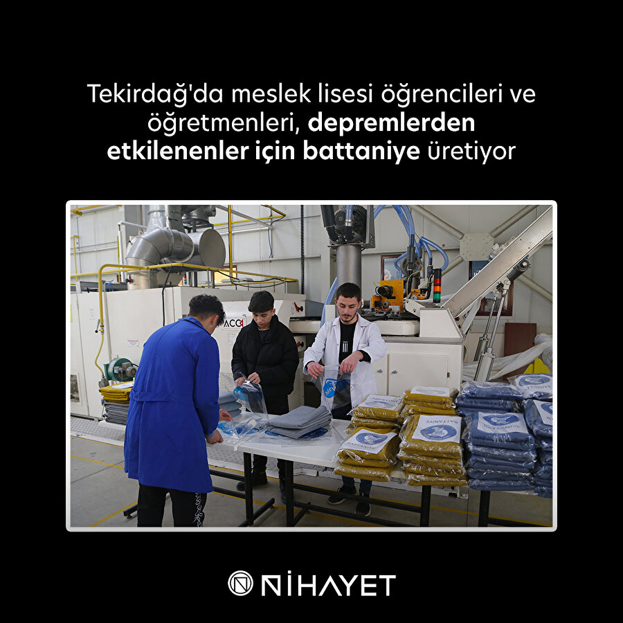 Lise öğrencileri battaniye üretiyor