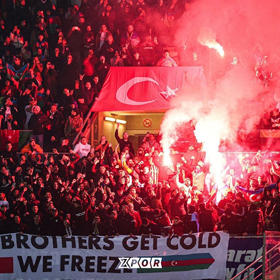 Karabağ tribünleri