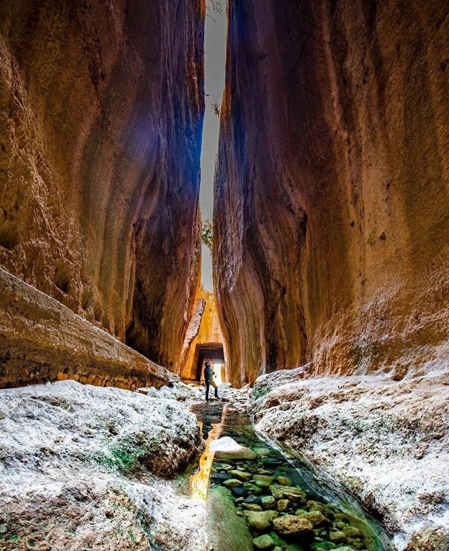 Tamamen el işçiliğiyle yapılmış Titus Tüneli ✨