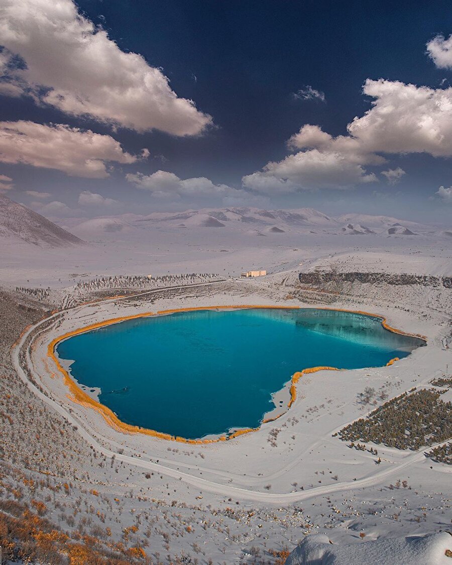 Kapadokya bölgesinin tek krater gölü Narlıgöl ✨