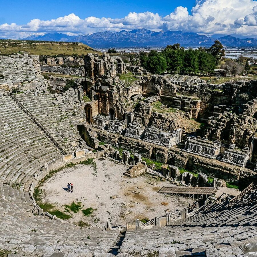Antik döneme kadar uzanan Perge Antik Kenti ✨