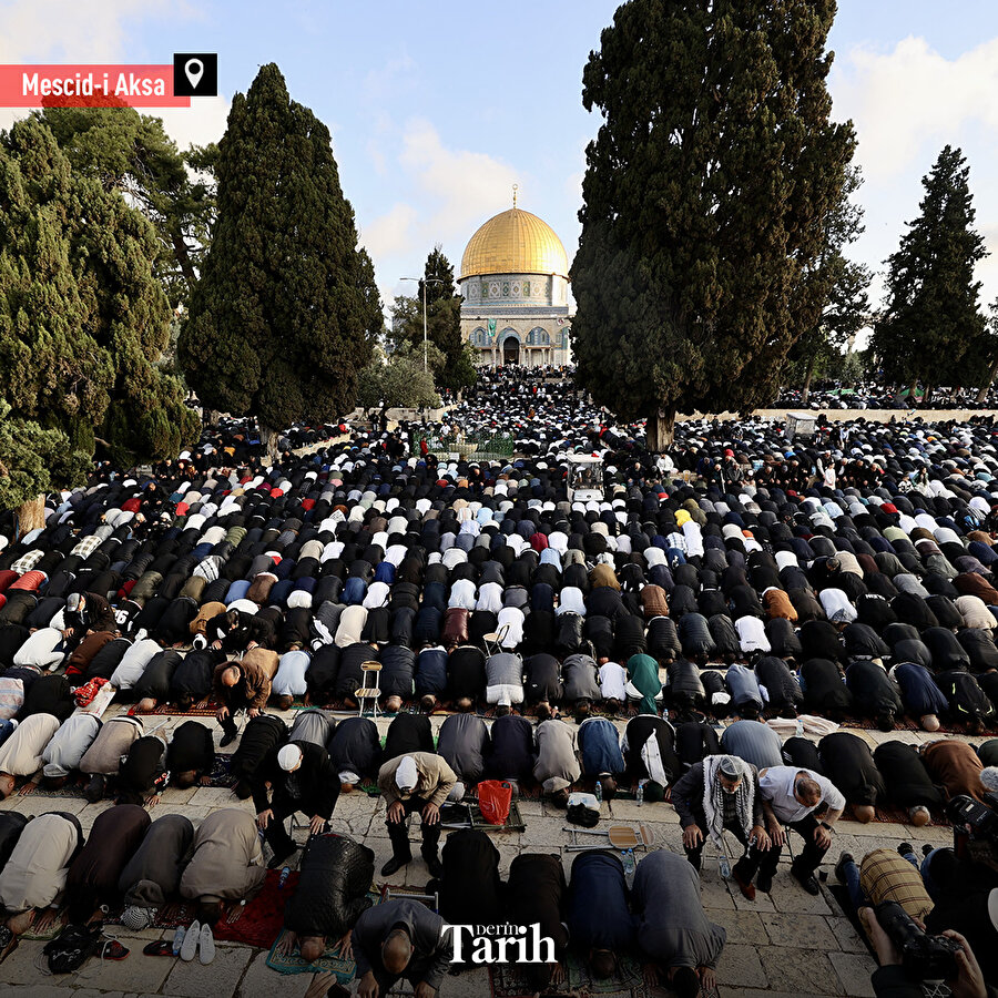 Mescid-i Aksa'da bayram namazı 