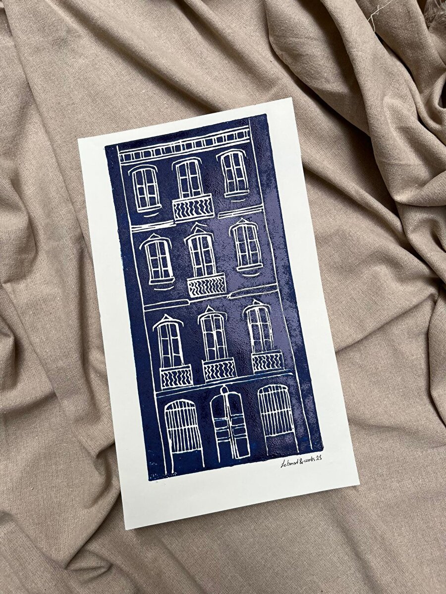 İkonik bina baskılarıyla Zeynep Arkan ✨