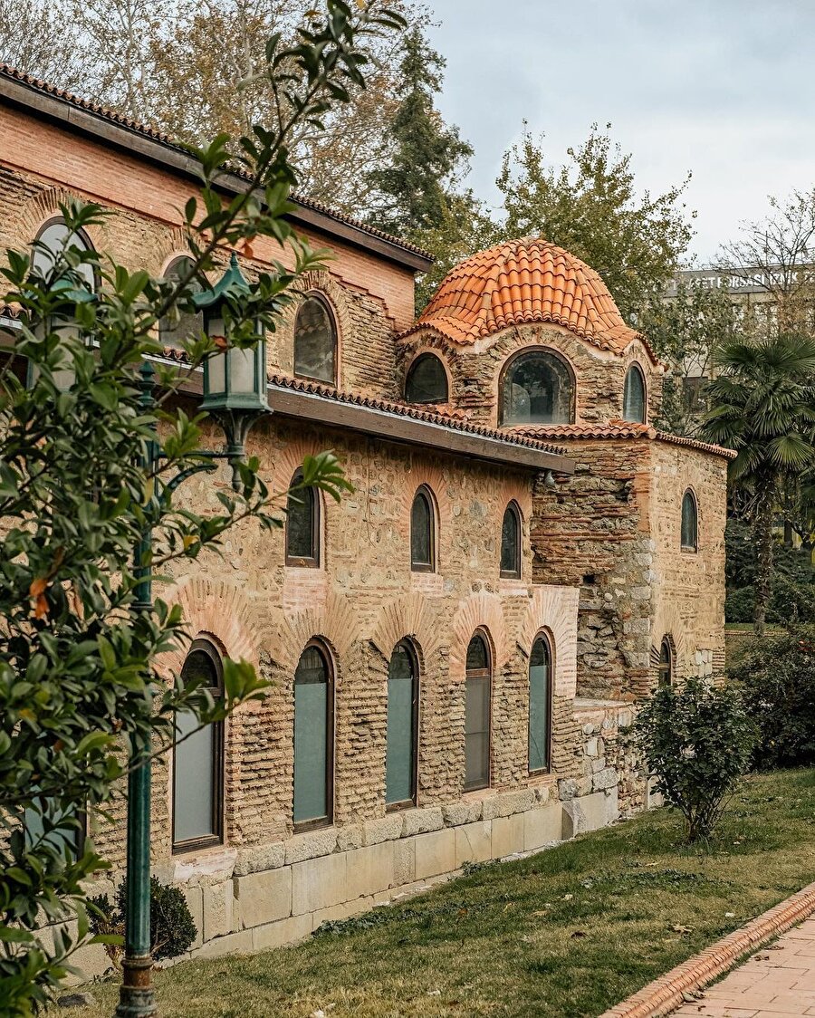 Mimari güzelliği ve tarihi önemiyle dikkat çeken; İznik Ayasofya Camii ✨