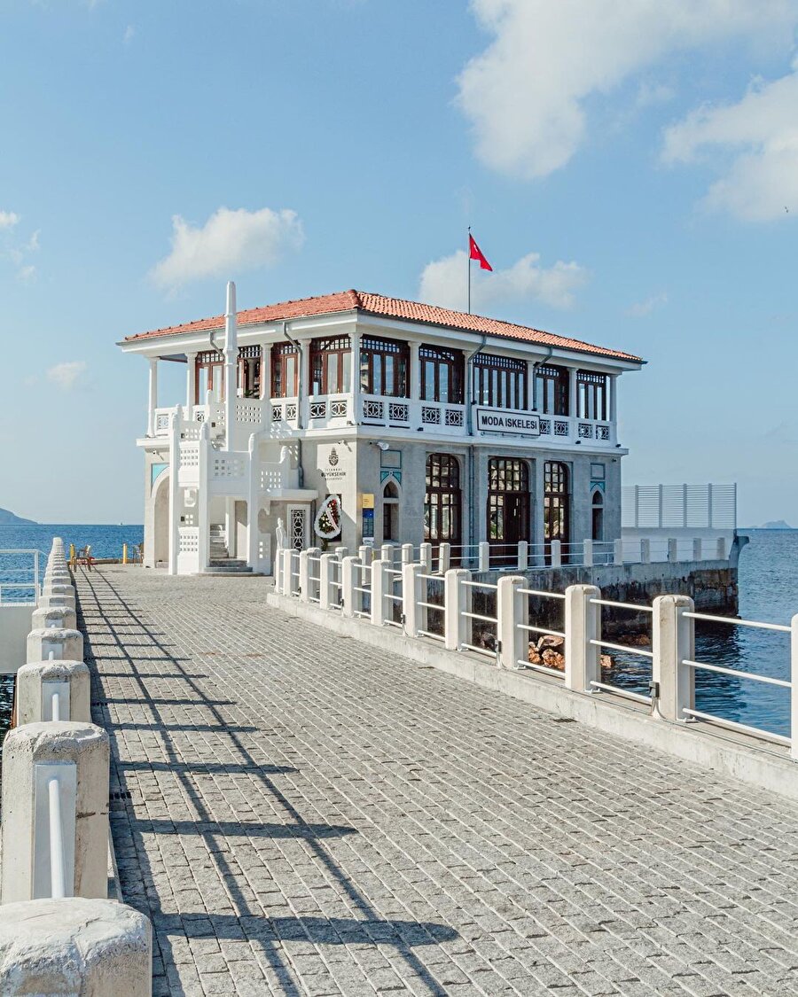 Kadıköy’ün tarihi ve kültürel simgesi: Tarihi Moda İskelesi ✨